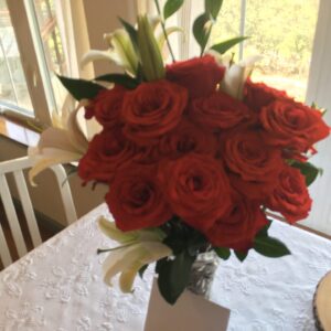One dozen red Roses
