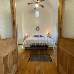 room in the luxury guesthouse cabin