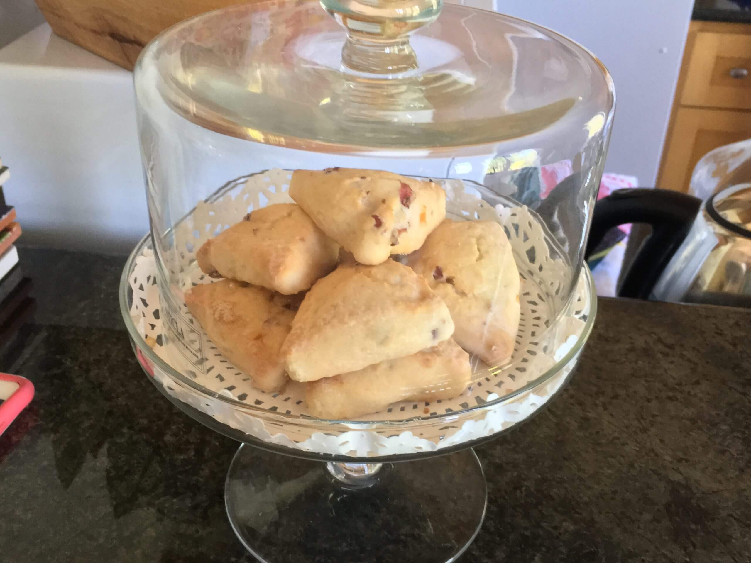 Scones-scaled