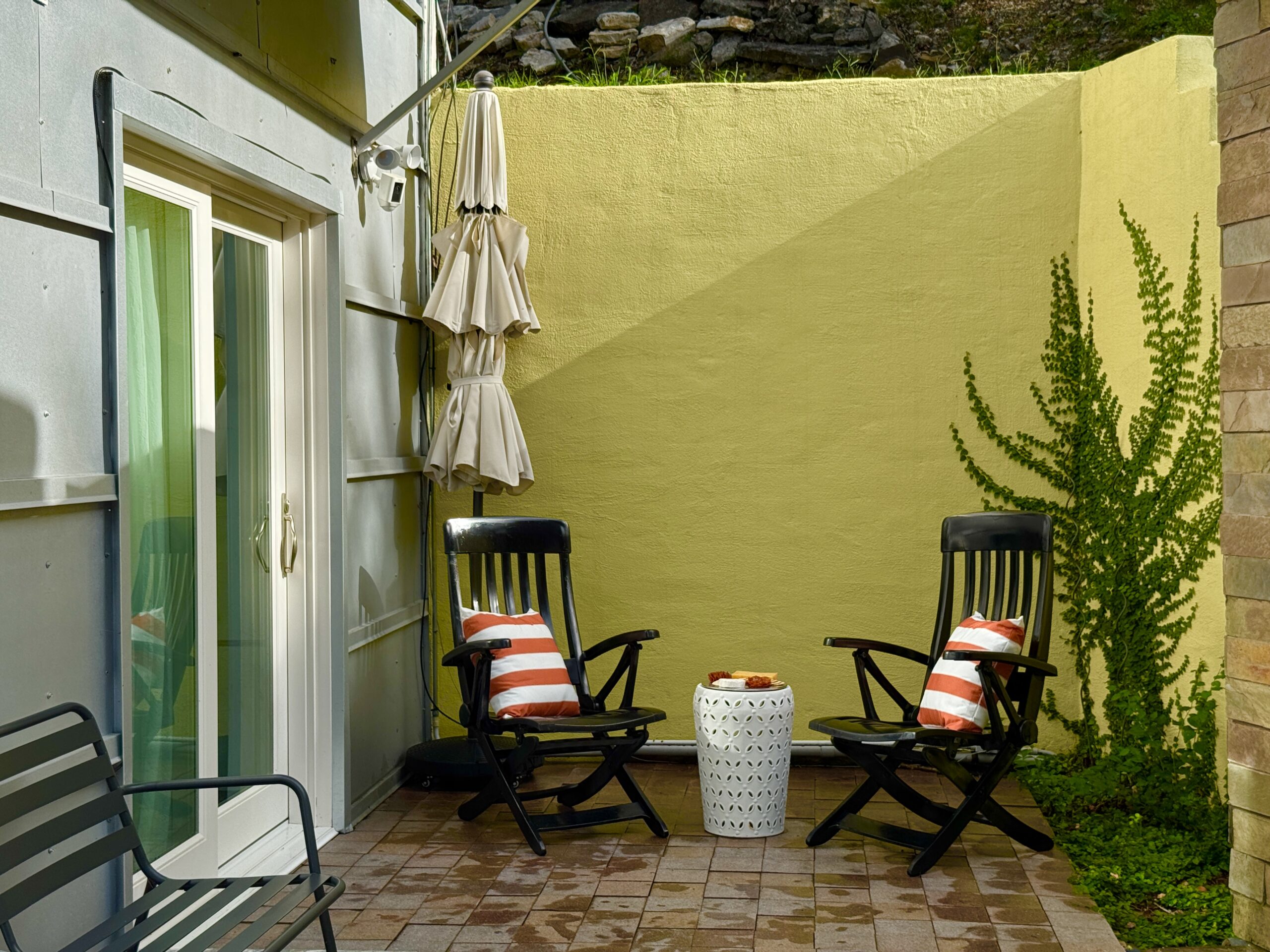 Suite-Courtyard- copy